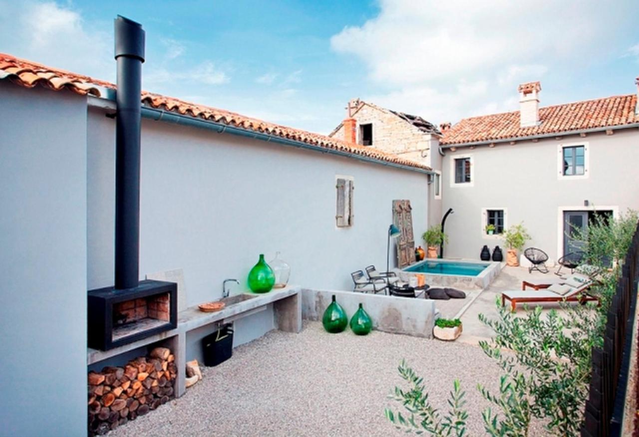 Br Villas By Rent Istria Radetici Bagian luar foto
